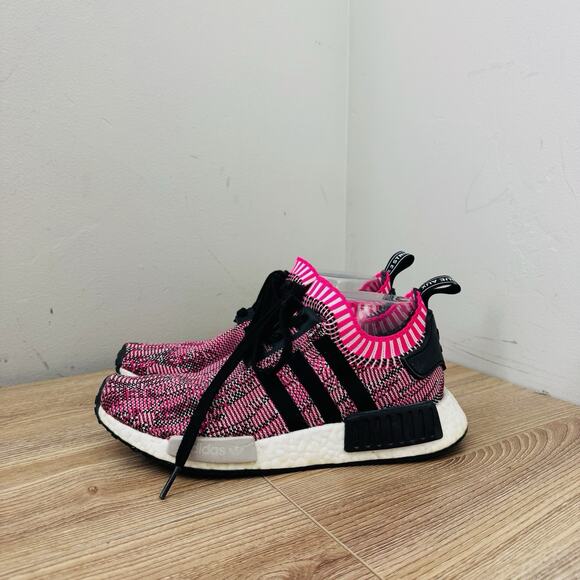 Adidas NMD R1 Primeknit Pink Rose women's sneaker Size 8 - Picture 2 of 11